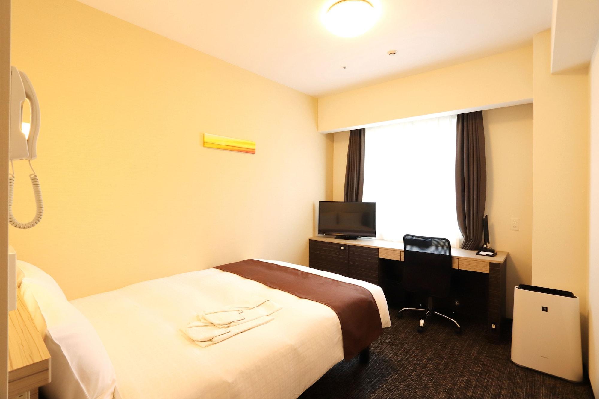 Smile Hotel Premium Osaka Hommachi Exterior photo