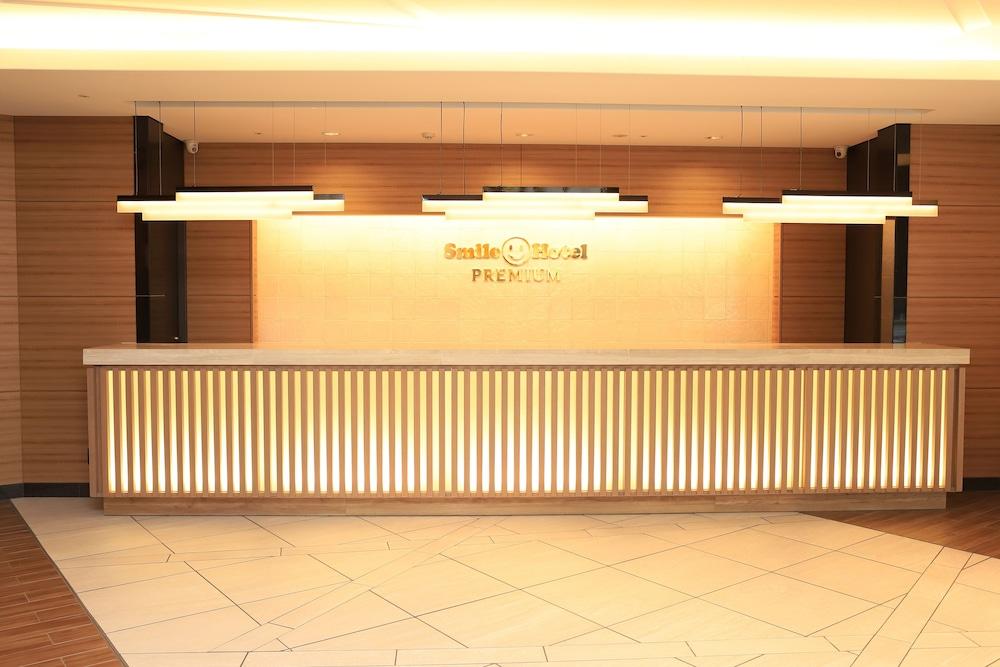 Smile Hotel Premium Osaka Hommachi Exterior photo