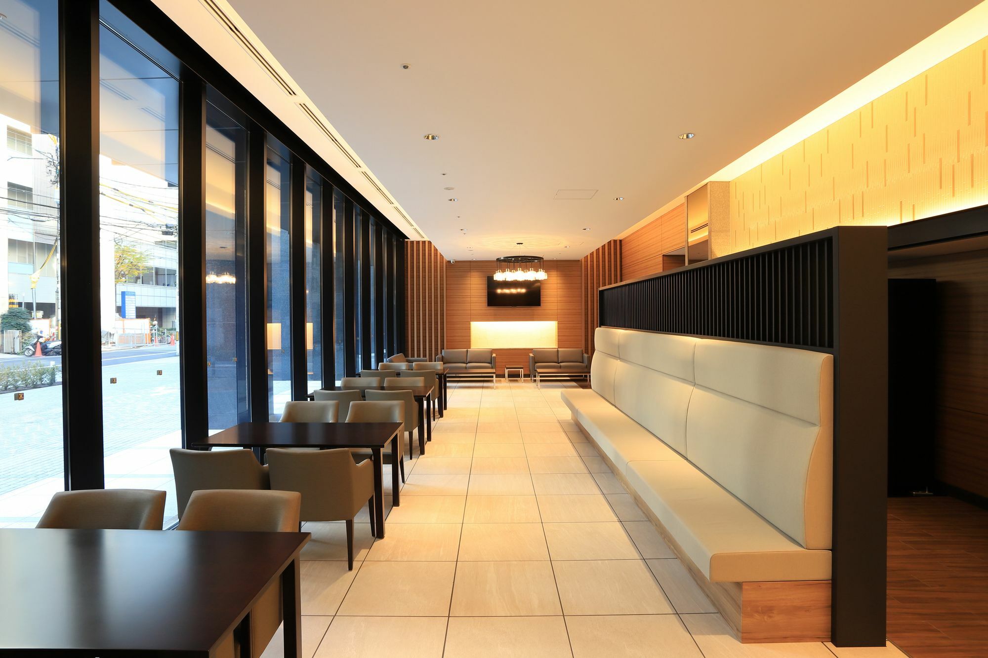 Smile Hotel Premium Osaka Hommachi Exterior photo